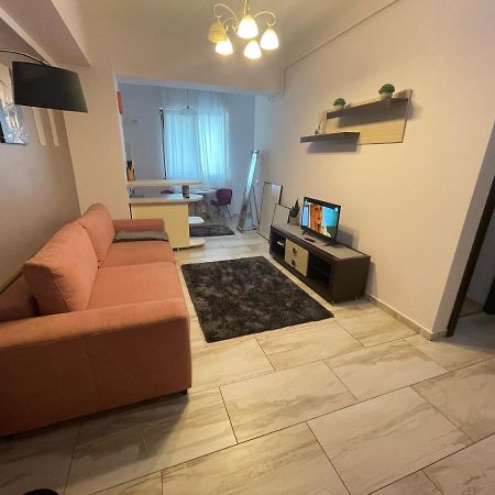 Le Lupin / Center Apartment Iasi Luaran gambar