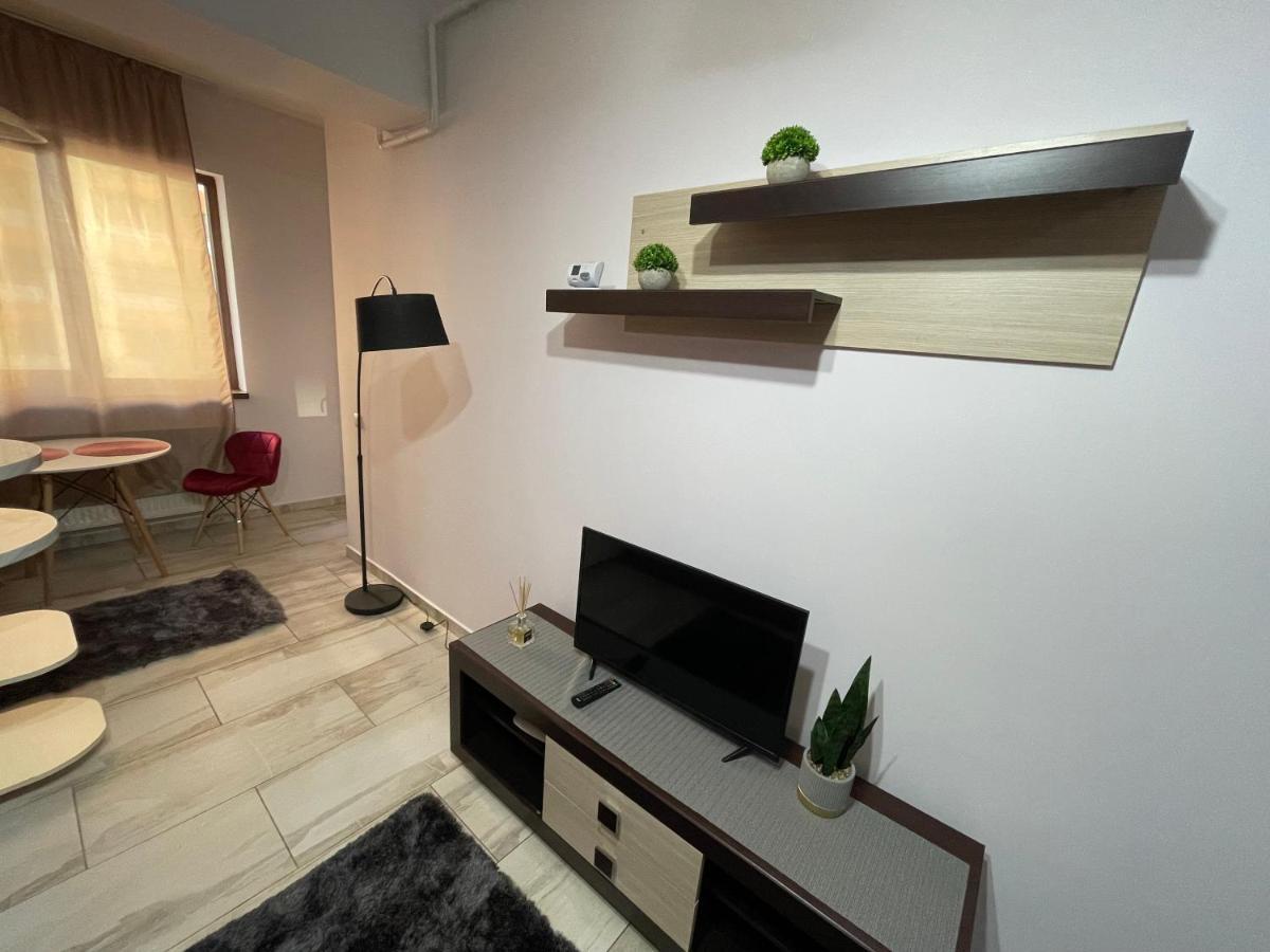 Le Lupin / Center Apartment Iasi Luaran gambar