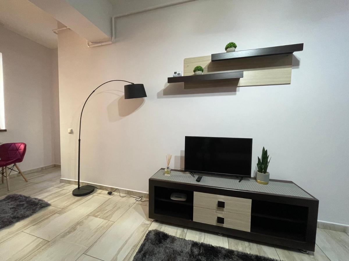 Le Lupin / Center Apartment Iasi Luaran gambar