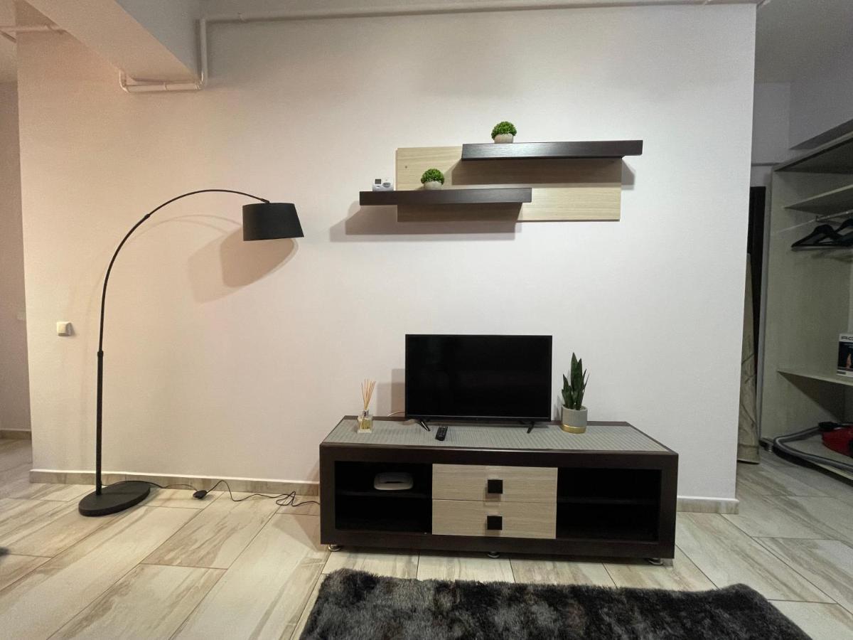 Le Lupin / Center Apartment Iasi Luaran gambar